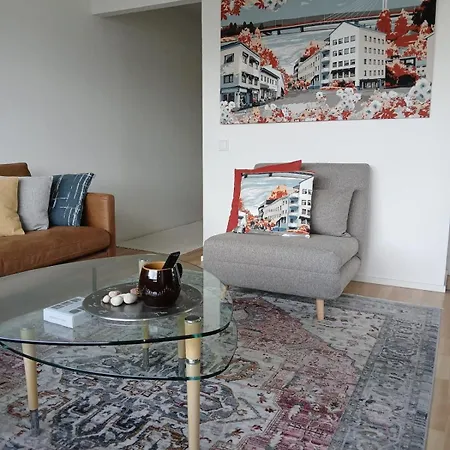 Huoneisto Center - Floor - Free Parking - Balcony