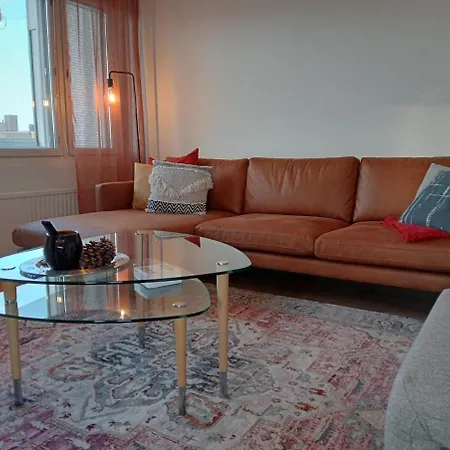 Center - Floor - Free Parking - Balcony Huoneisto *